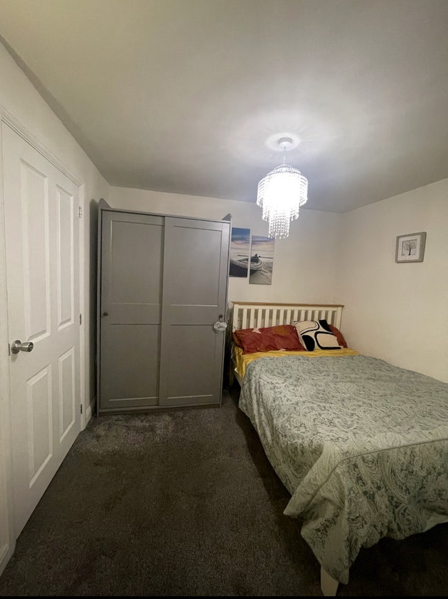 Room Available  Main Photo