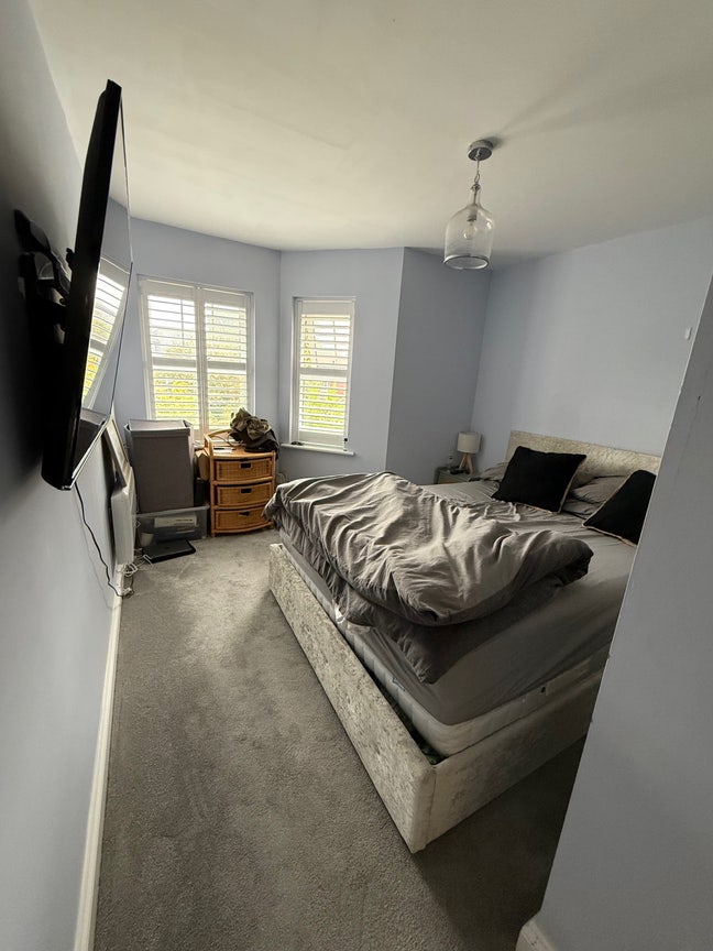 Double Bedroom + Own Bathoom Main Photo
