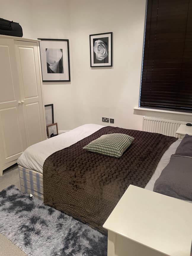 A Room in a Well Furnished 2 Bed flat  Main Photo