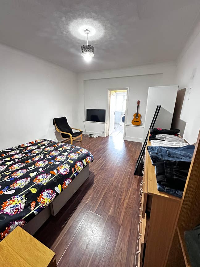 One Bedroom Flat with Garden All Bills Included Main Photo