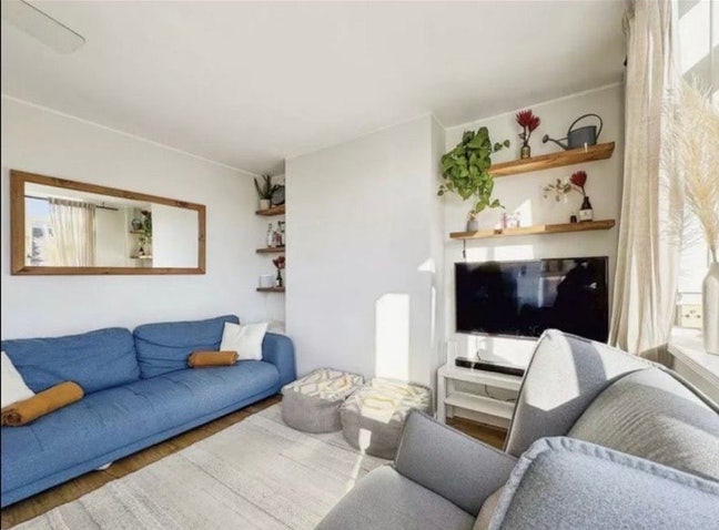 Room available in Nine Elms Main Photo