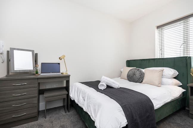 Zero Deposit - Luxury En-suite Room in BH15 Main Photo