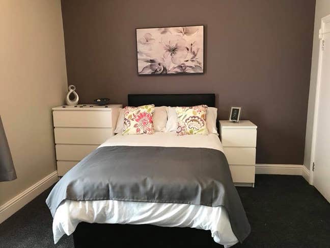 Modern & Stylish Room to Rent in Selby House Share Main Photo