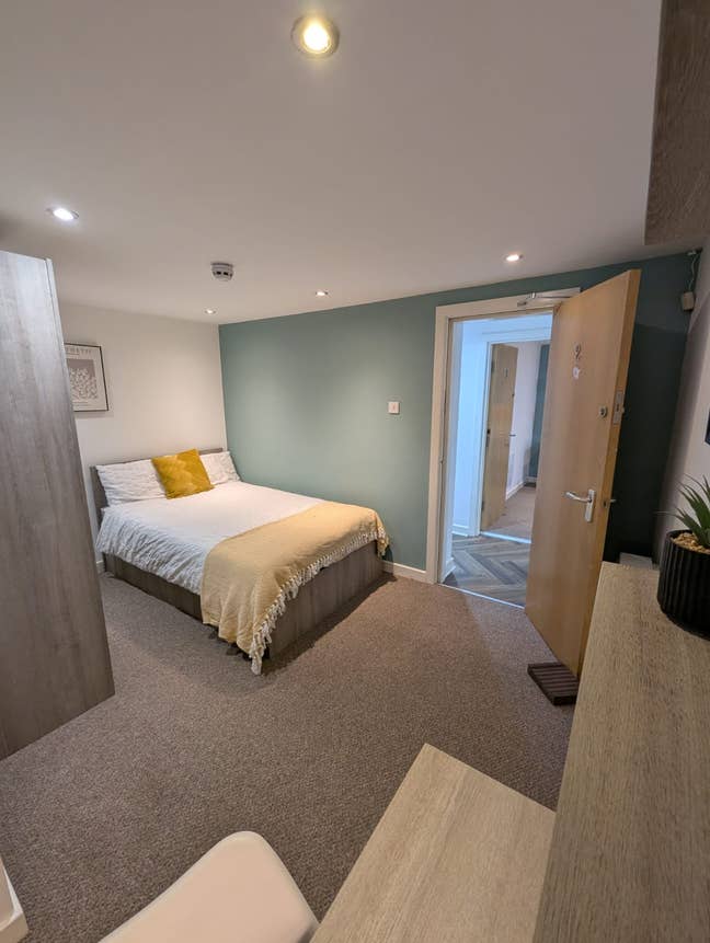 Stylish living! – Near Leeds Uni Campus 🏡✨ Main Photo