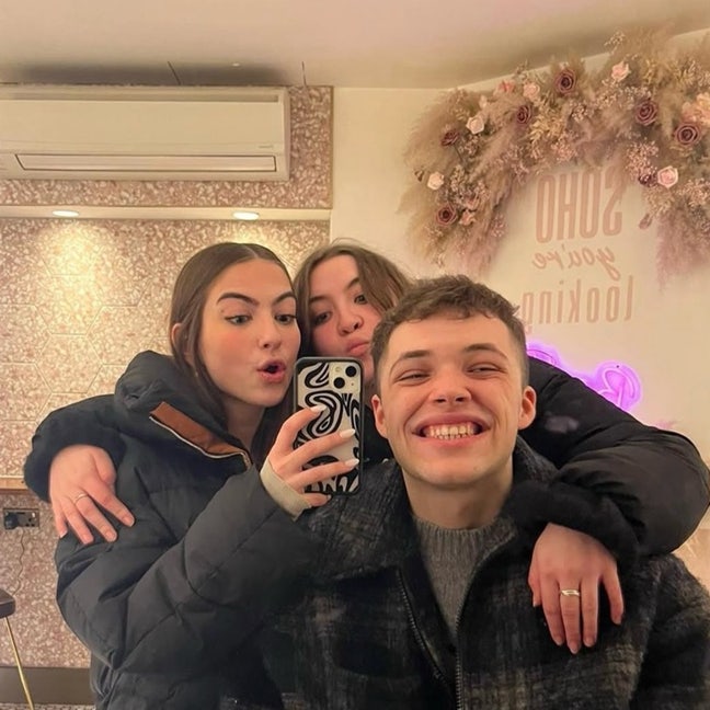 Looking For Flatmate Main Photo