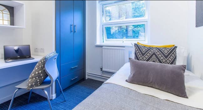 Single bedroom for students Main Photo