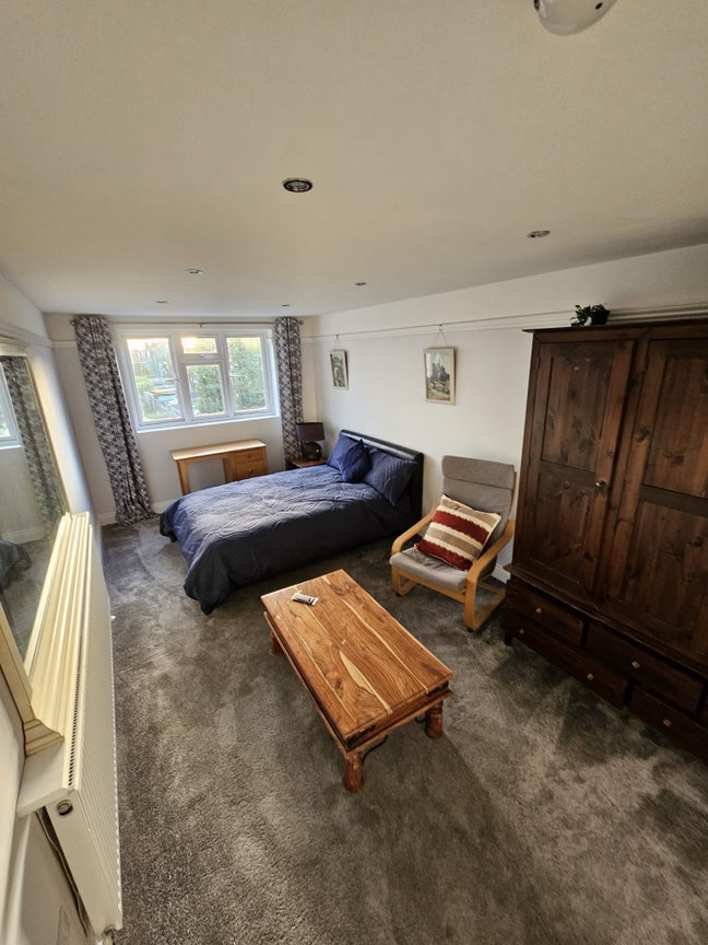 Spacious En-suite Room Streatham - Bills Included Main Photo