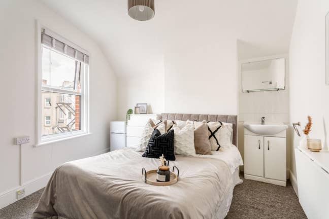 Cosy, Double Room, Central Location, All Bills Inc Main Photo