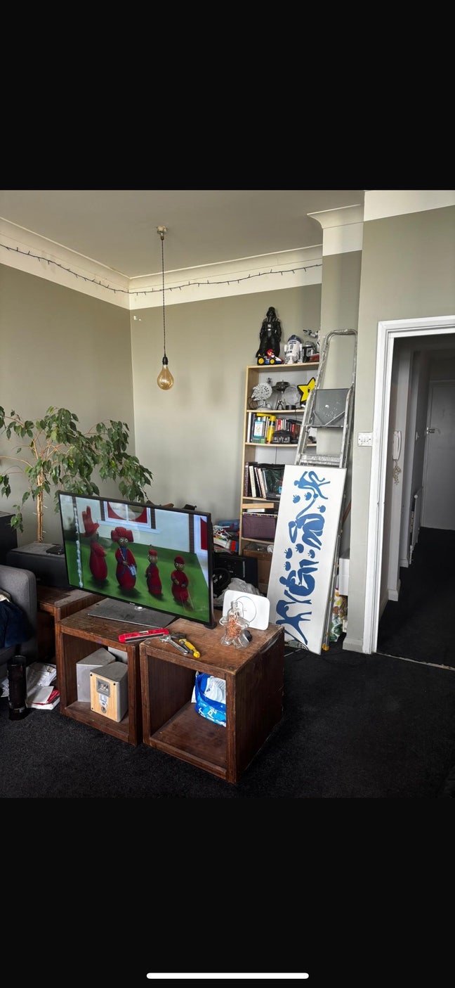 Room to rent  Main Photo