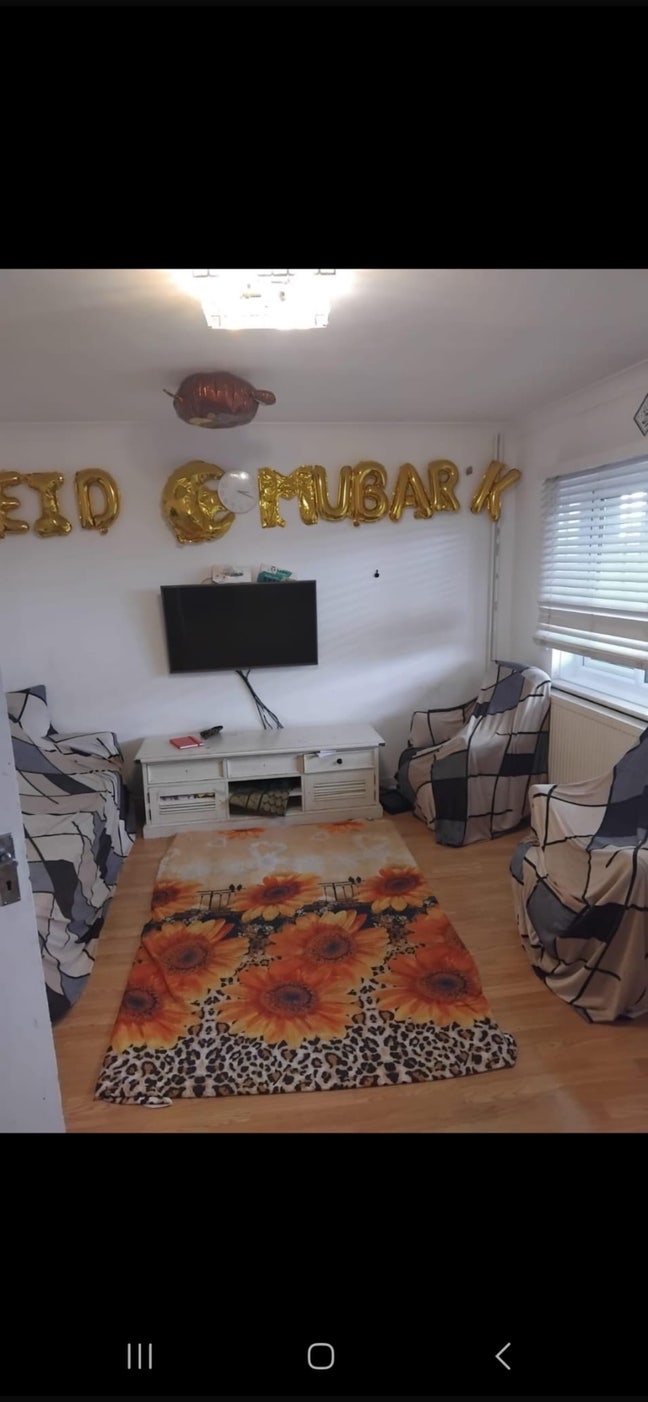 Double Room for a couple in Brentford  Main Photo