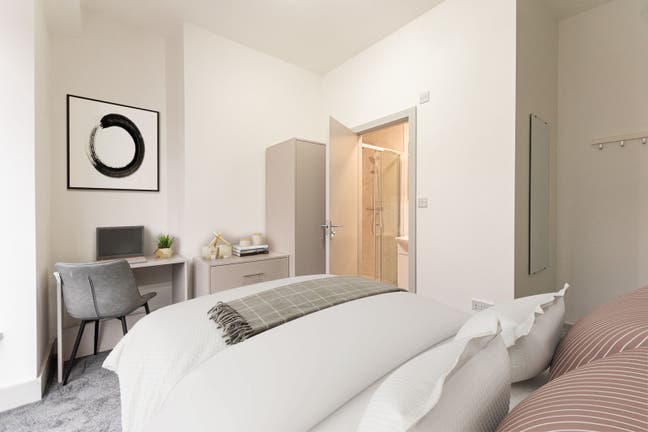 Brand NEW Luxury En-Suite Rooms In Bolton 🤩 Main Photo