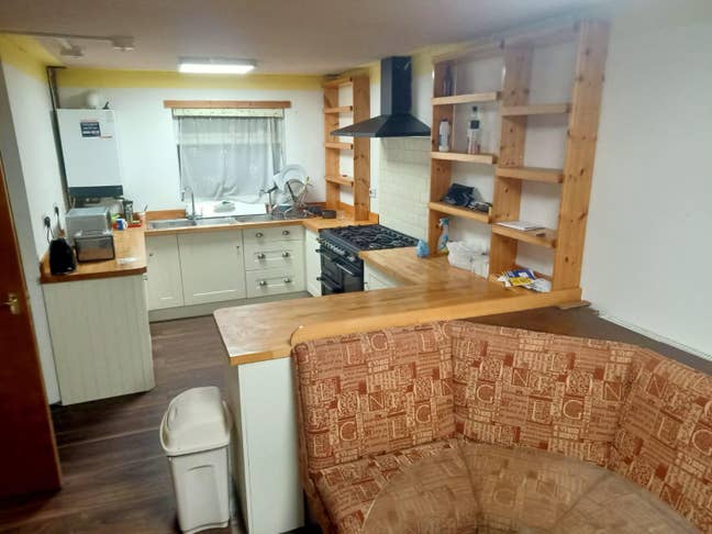 Double Room to Let in LE3 9JB Main Photo