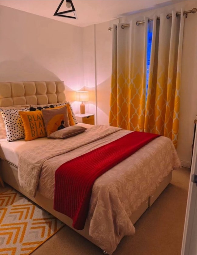 Large EN-SUITE clean tidy Double room  Main Photo