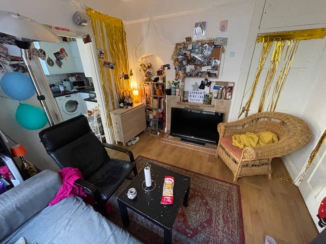 Double bedroom in Streatham Hill  Main Photo