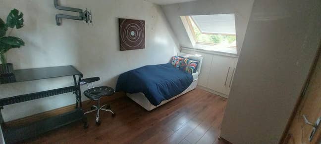 Furnished SINGLE bedroom in Selly Oak Main Photo