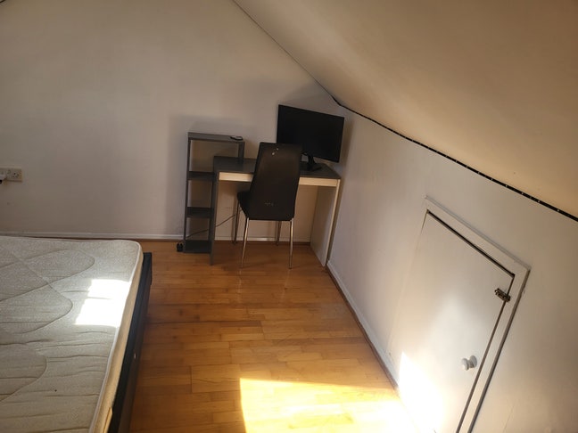 Double Room to rent in Walthamstow  Main Photo