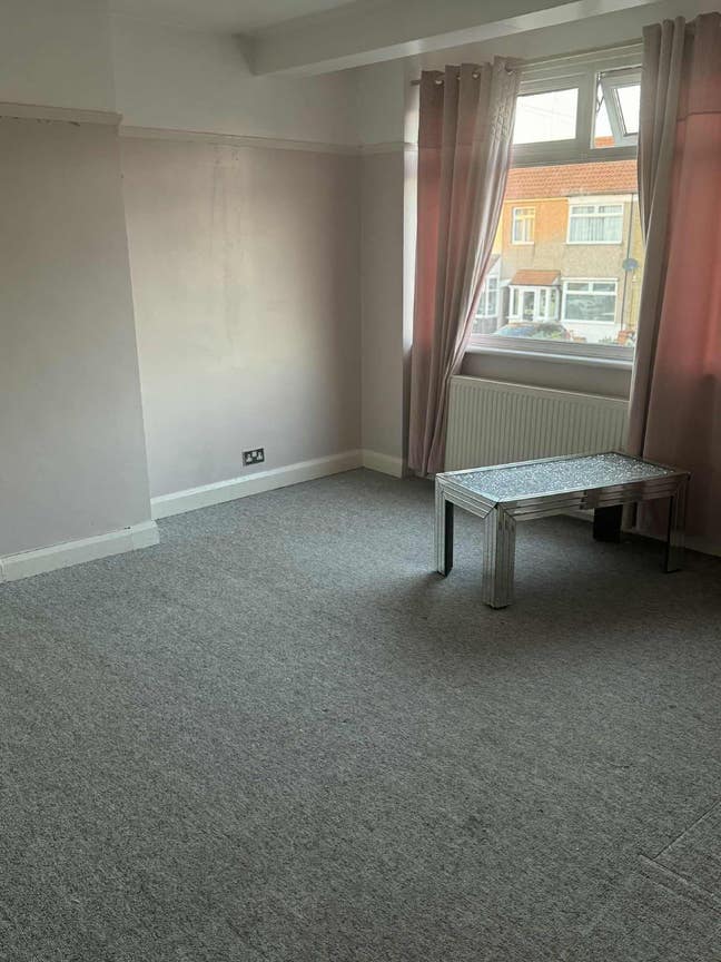 3-Bed House to Let – Enfield, EN1 3LZ for £2500 Main Photo