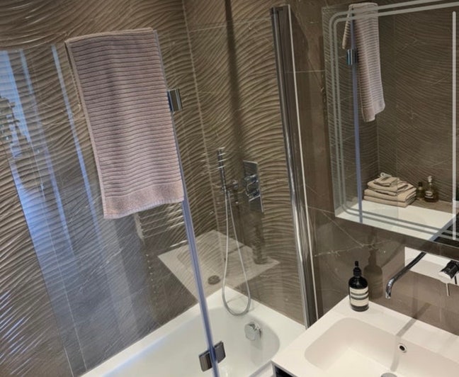 Room for Rent – Prime Chigwell Location Main Photo