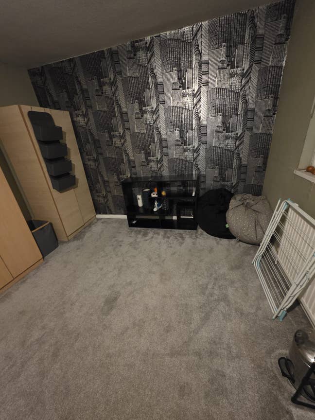 £680 King room bills included Hornchurch center  Main Photo