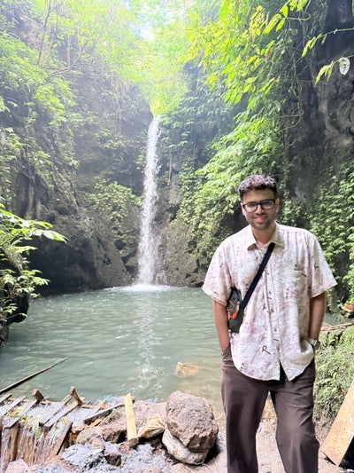 Looking for a flat/house share  Main Photo