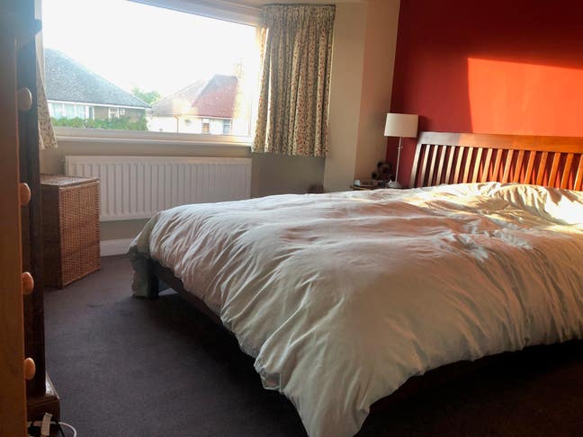 Double room and full use of shared house Main Photo