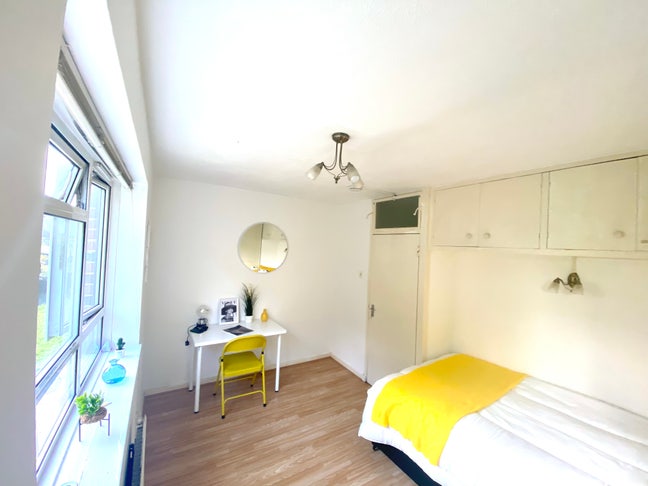 ✅Super Bright & Spacious Room ✅ Main Photo