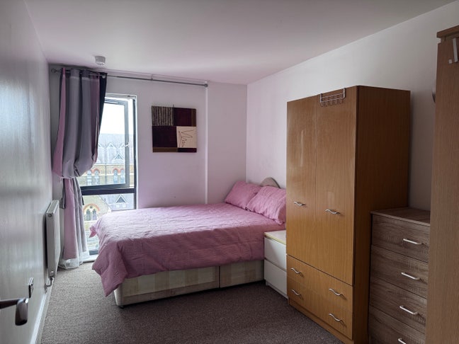 Furnished Double Room Canning Town / All Included Main Photo