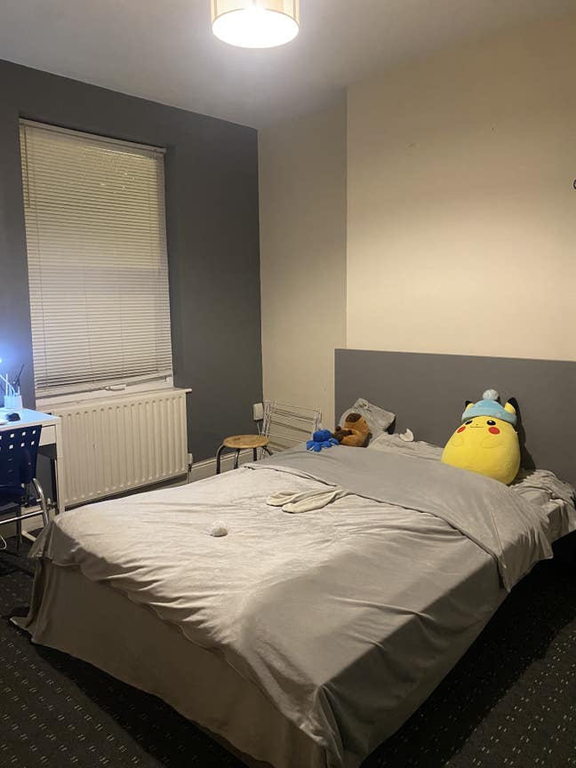 Room Available - Takeover Tenancy Main Photo
