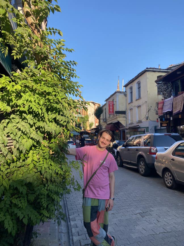 23, Uni of Sheff graduate Main Photo