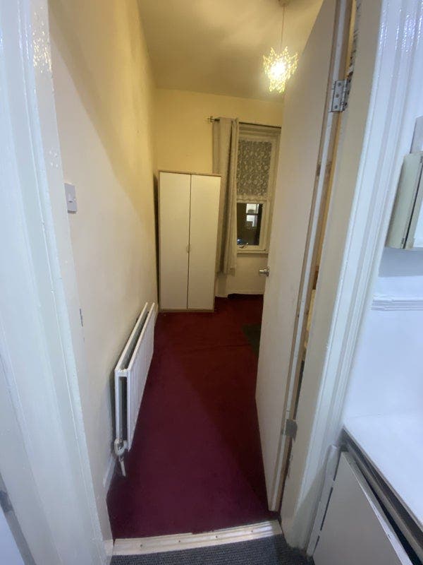 Double Room Available Single Occupancy  Main Photo