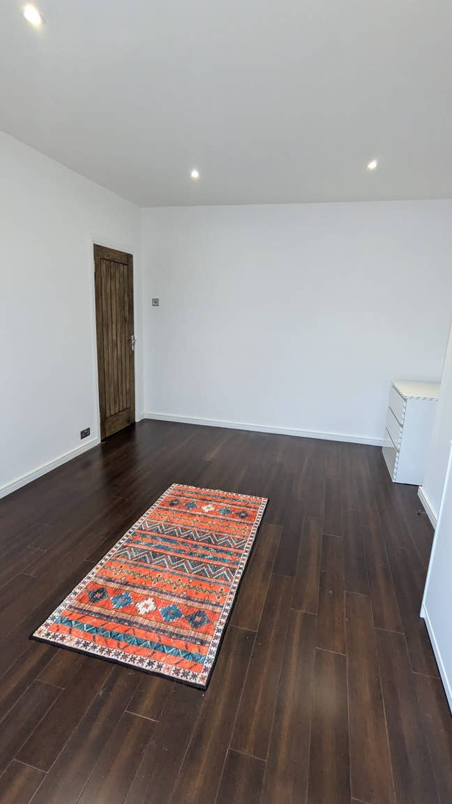 Ealing W13. Main Photo
