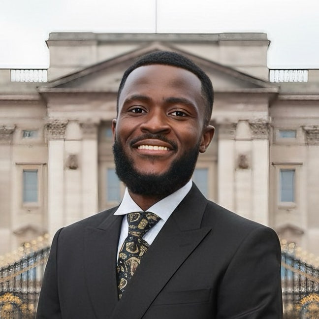 I am a professional male aged 27. I am lookin... Main Photo