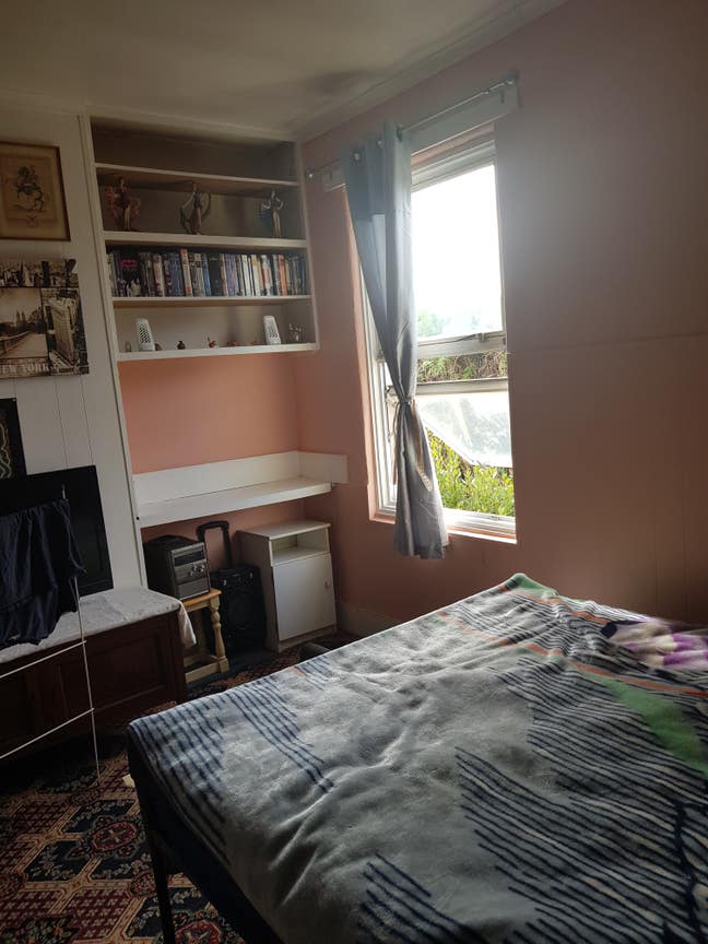 Double room available  Main Photo