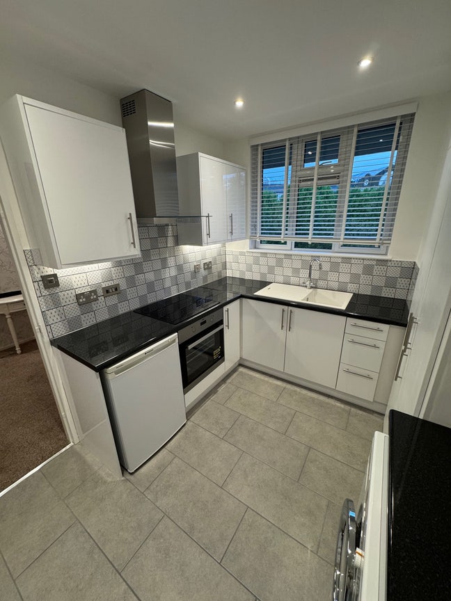 ✅ 4 New Rooms Available in Bayswater!  Main Photo