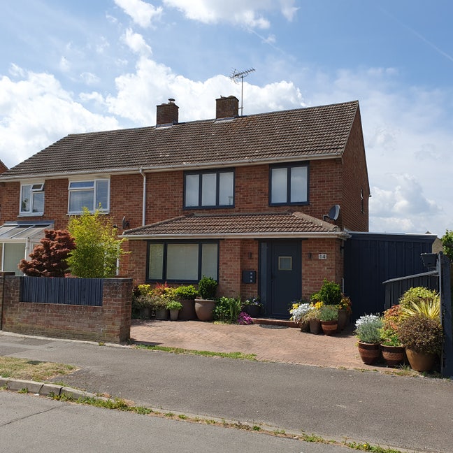 Lovely double room available in Sutton Courtenay Main Photo