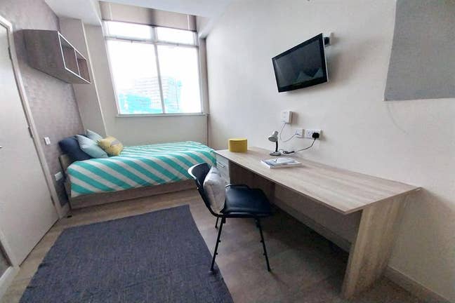 Sheffield Studio Apartment | S3  Main Photo