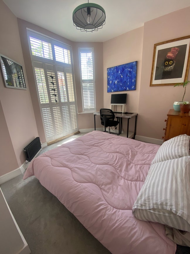 Beautiful 1 bed flat with large garden  Main Photo