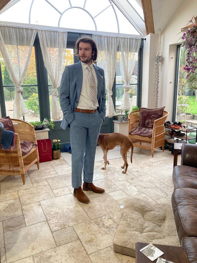 Young professional looking for friendly flat Main Photo