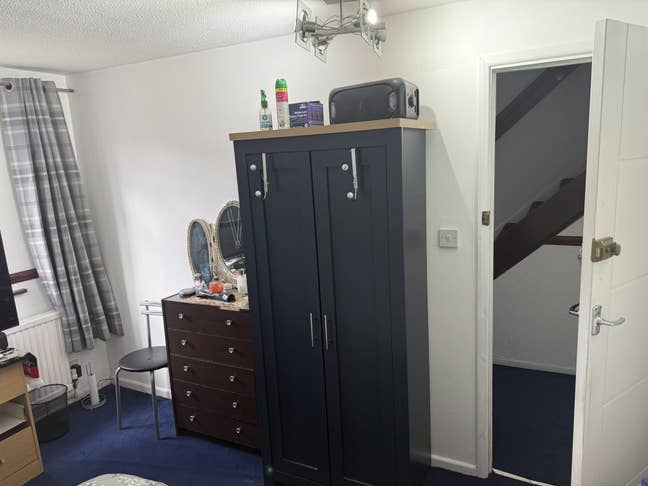 Double Room to let (DSS Considered) Main Photo