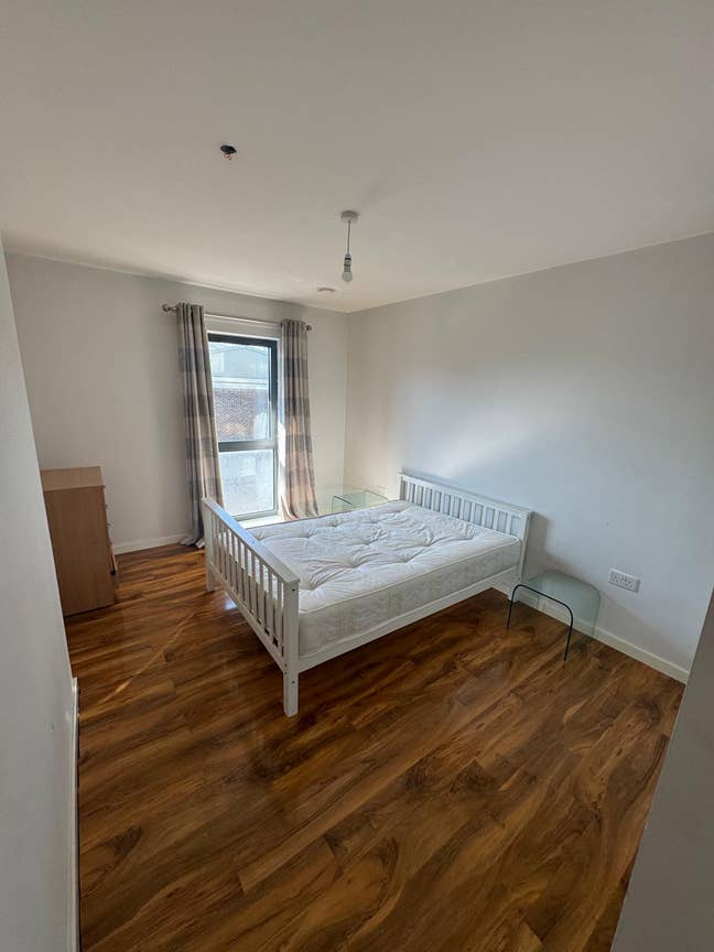 Lovely 1 Bedroom Flat Available in Bromley By Bow Main Photo