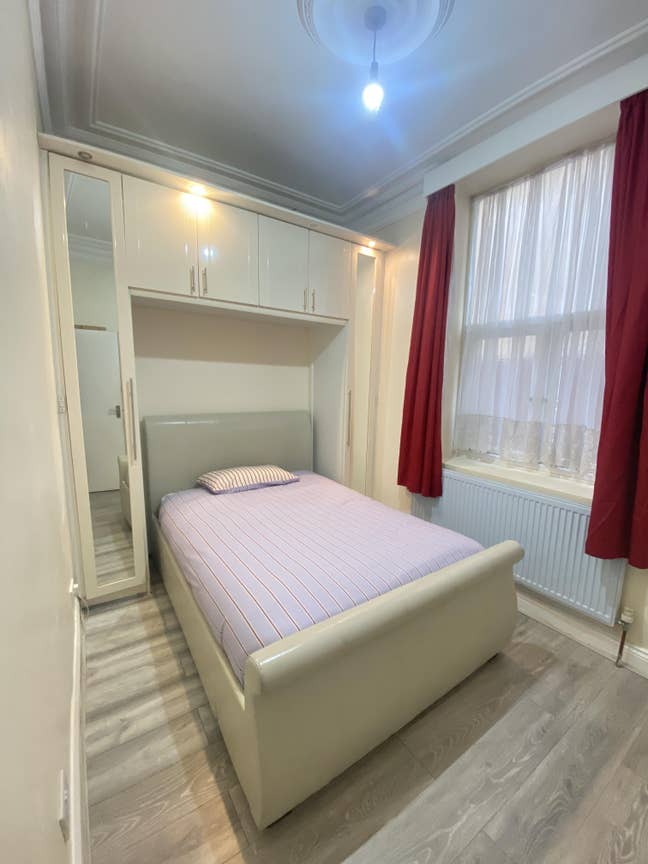 Cozy Double Room 📌 NO DEPOSIT Main Photo