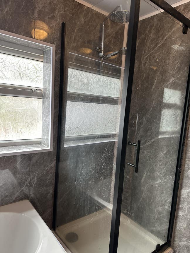 Double Bedrooms, Zero Deposit  Main Photo