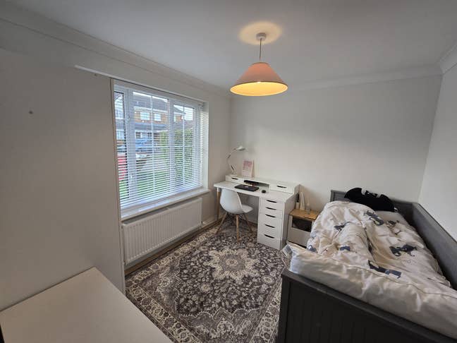 Spacious room in Bradley Stoke Main Photo