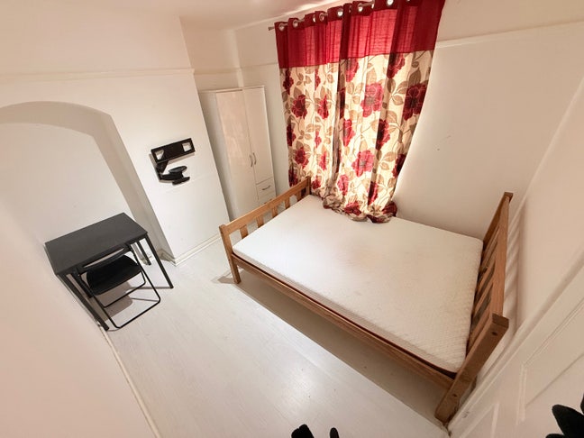 🚨Double room available 🚨 Main Photo