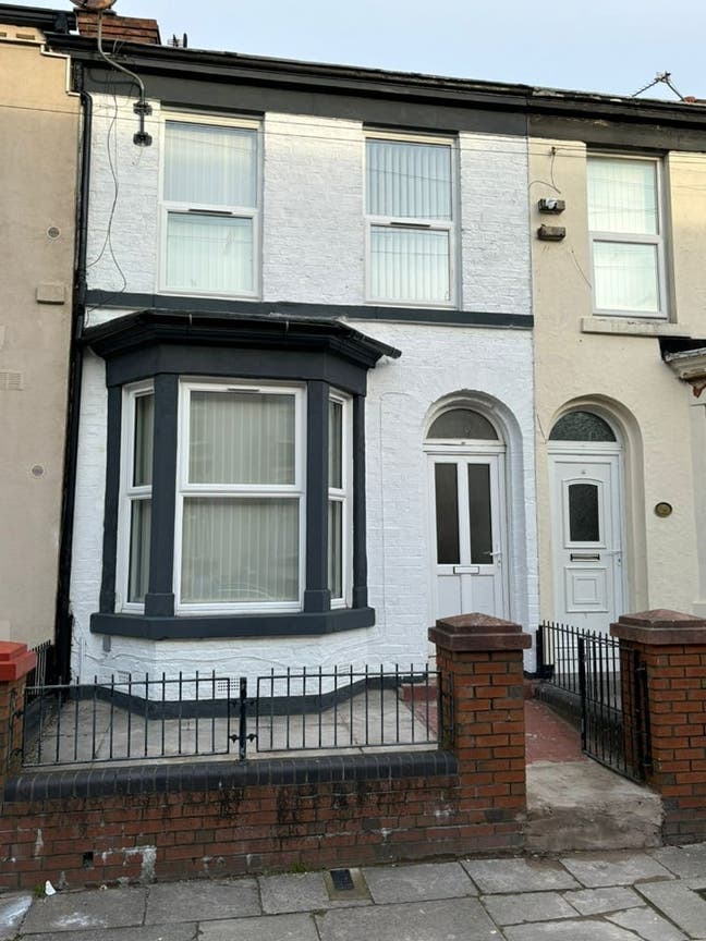 Room Available for Rent Now Main Photo