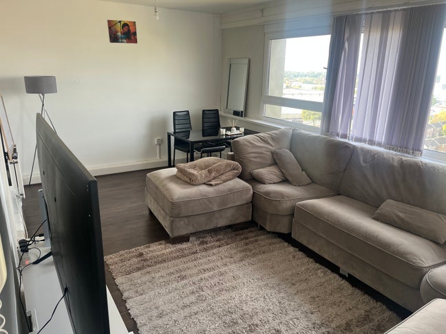 Spacious Double Room  5mins from city centre  Main Photo