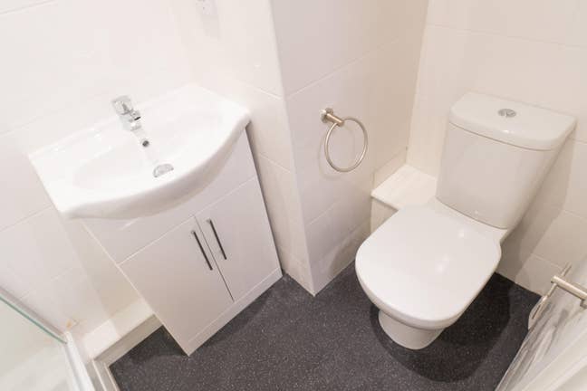 Haigh Court-Friendly Flatmates, great location Main Photo