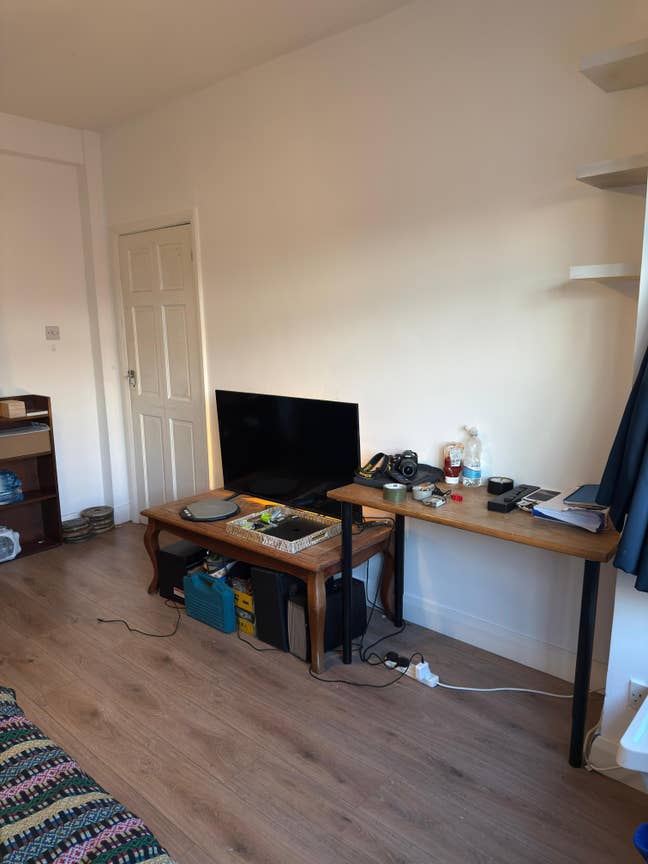 Two rooms for rent in Streatham common  Main Photo