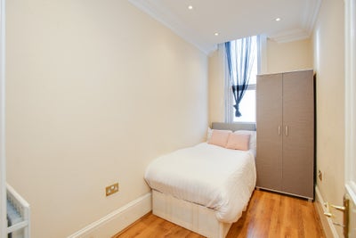 ** Single Room In Fulham Broadway ** Main Photo