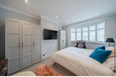 Room to Rent in Spacious 3-Bedroom House  Main Photo
